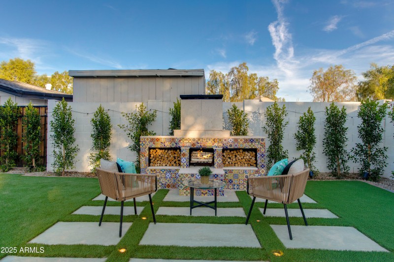 WOOD BURNING FIREPLACE