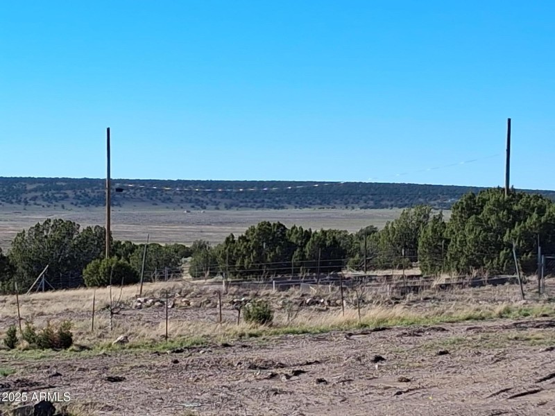 28 COUNTY ROAD N8171