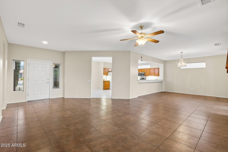 15_14645_W_Via_Manana15_mls