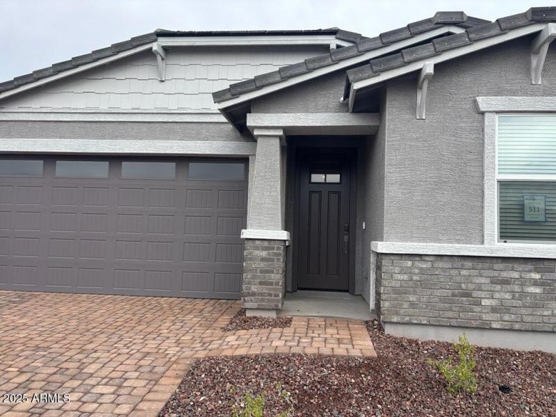 24640 W CHAMBERS Street,