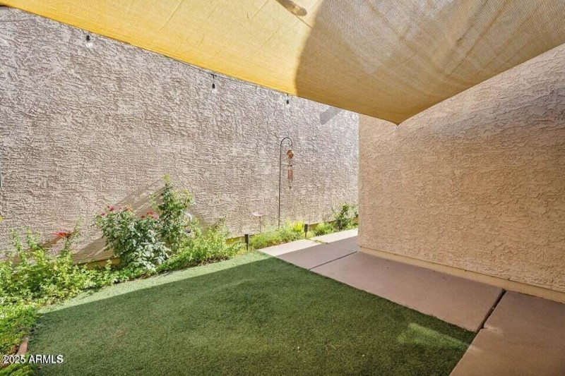 3440 E Southern Ave 3