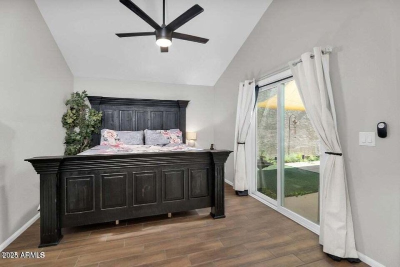 3440 E Southern Ave 11