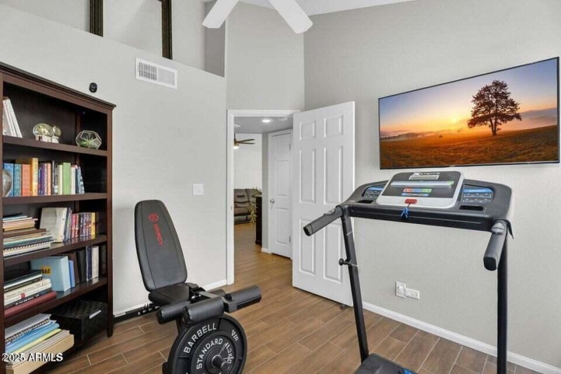 3440 E Southern Ave 20