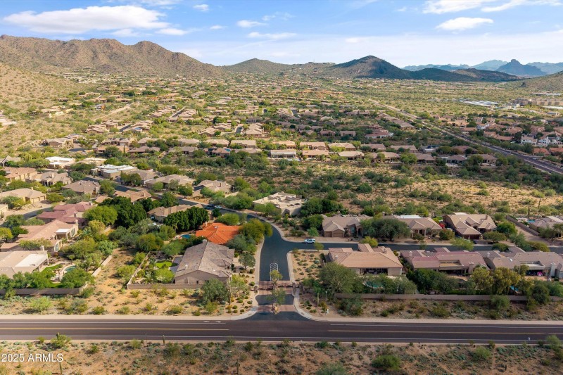 72-DJI_20251116122716_0055_D