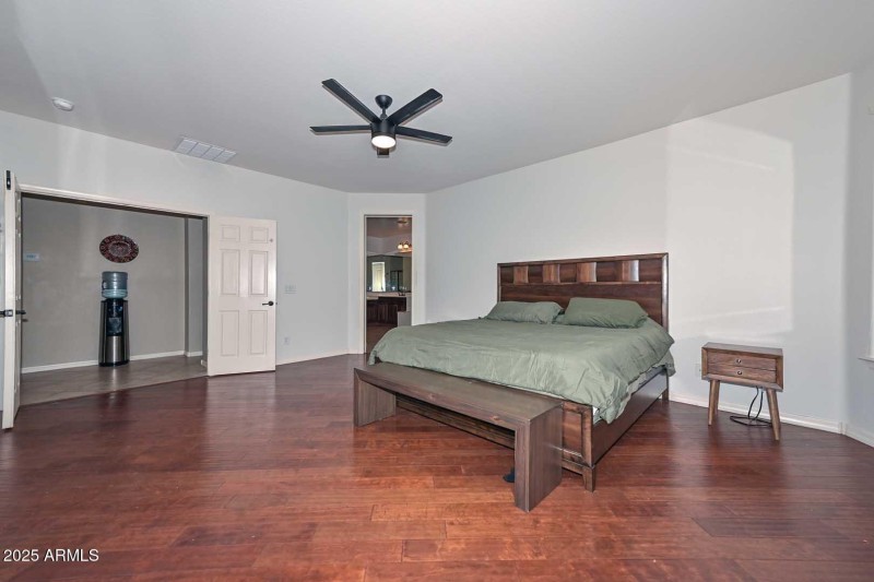 Primary Bedroom-Bath