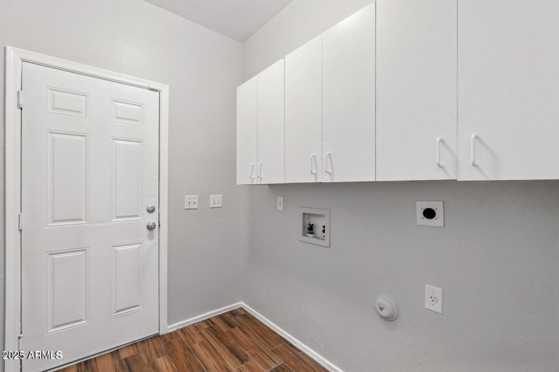 interior laundry room