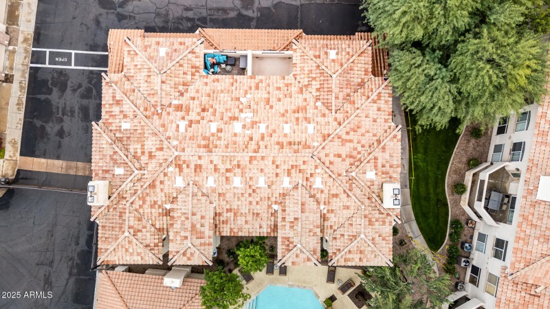 1747 E NORTHERN Avenue 263