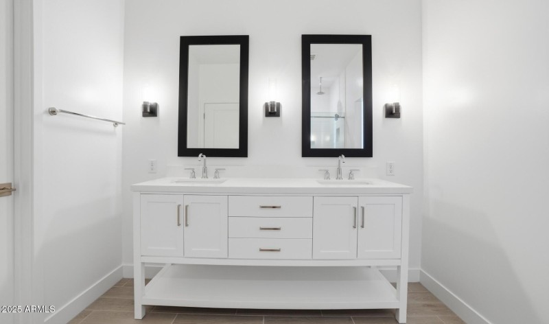 FSVV Cottages Lot #119 Primary Bath (1)