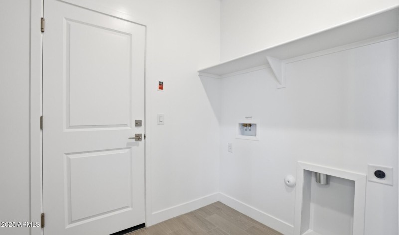 FSVV Cottages Lot #119 Laundry Room (Lar