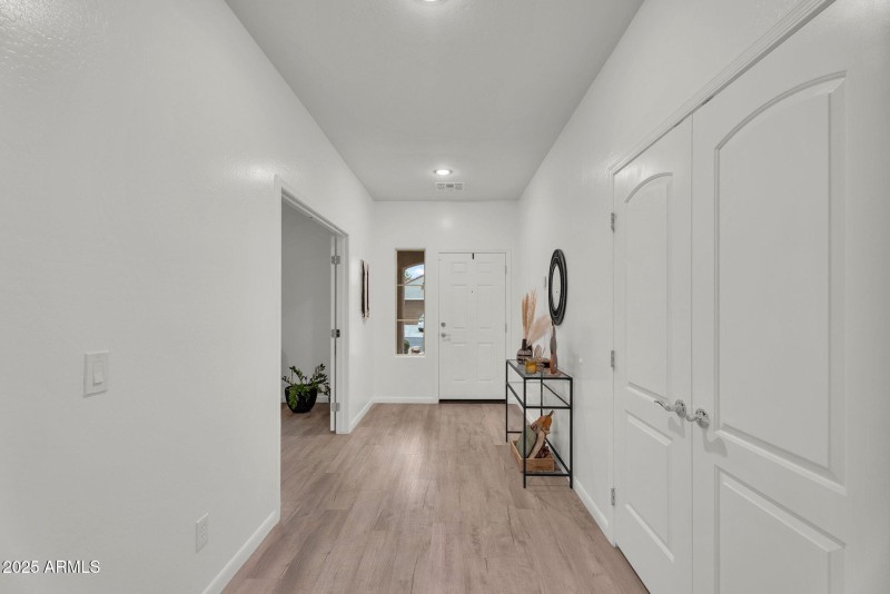 7-web-or-mls-6579 W Georgetown Way-8 (2)