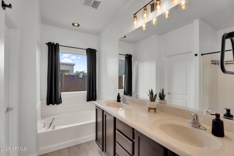 30-web-or-mls-6579 W Georgetown Way-21