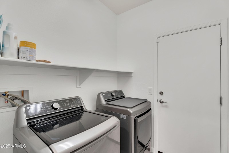 41-web-or-mls-6579 W Georgetown Way-32