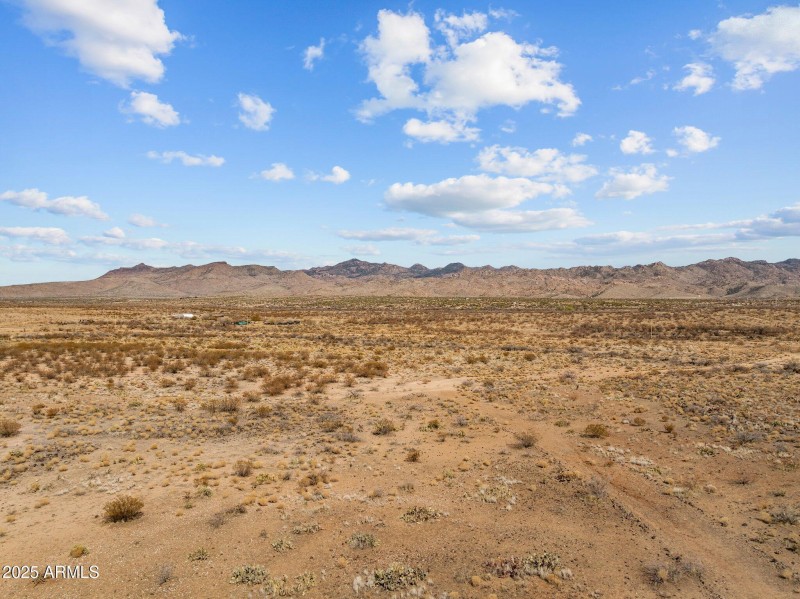 10-web-or-mls-DJI_20250318210036_0164_D