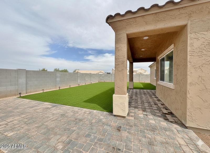 20251024190851243531000000-o