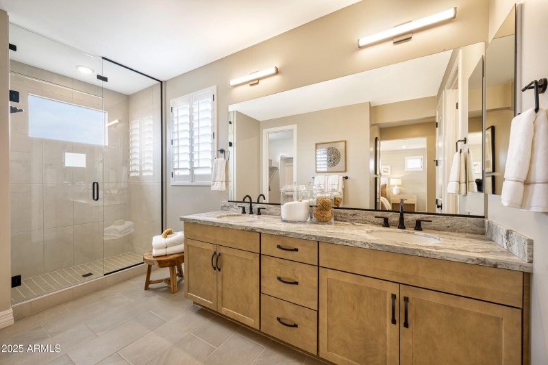 Waterston Central Models Vineyard 197 Fi