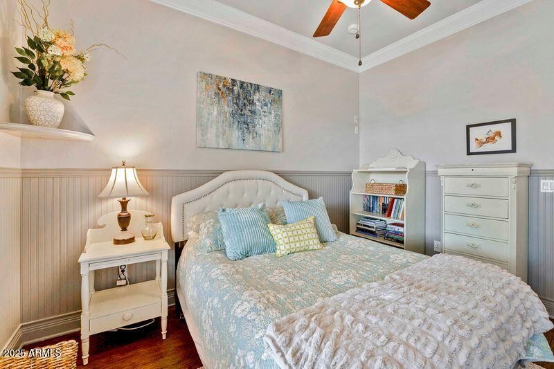 Guest Bedroom 2 Wainscotting