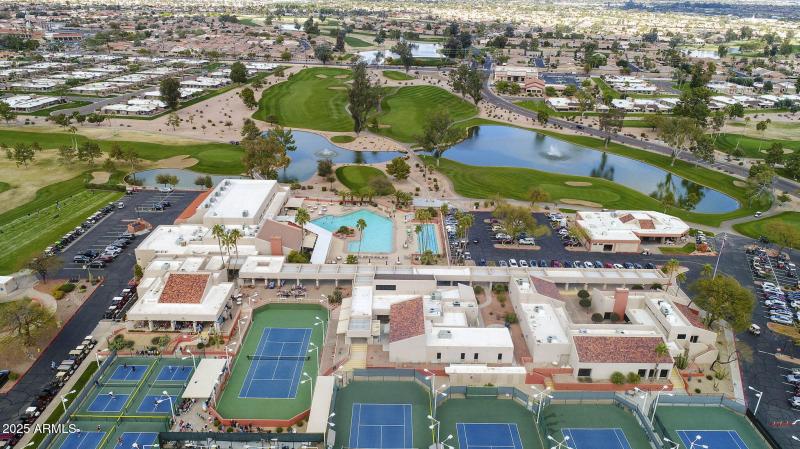 20251031194301220619000000-o