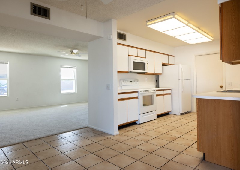 10845 W Pineaire Dr, Sun City, AZ 85351