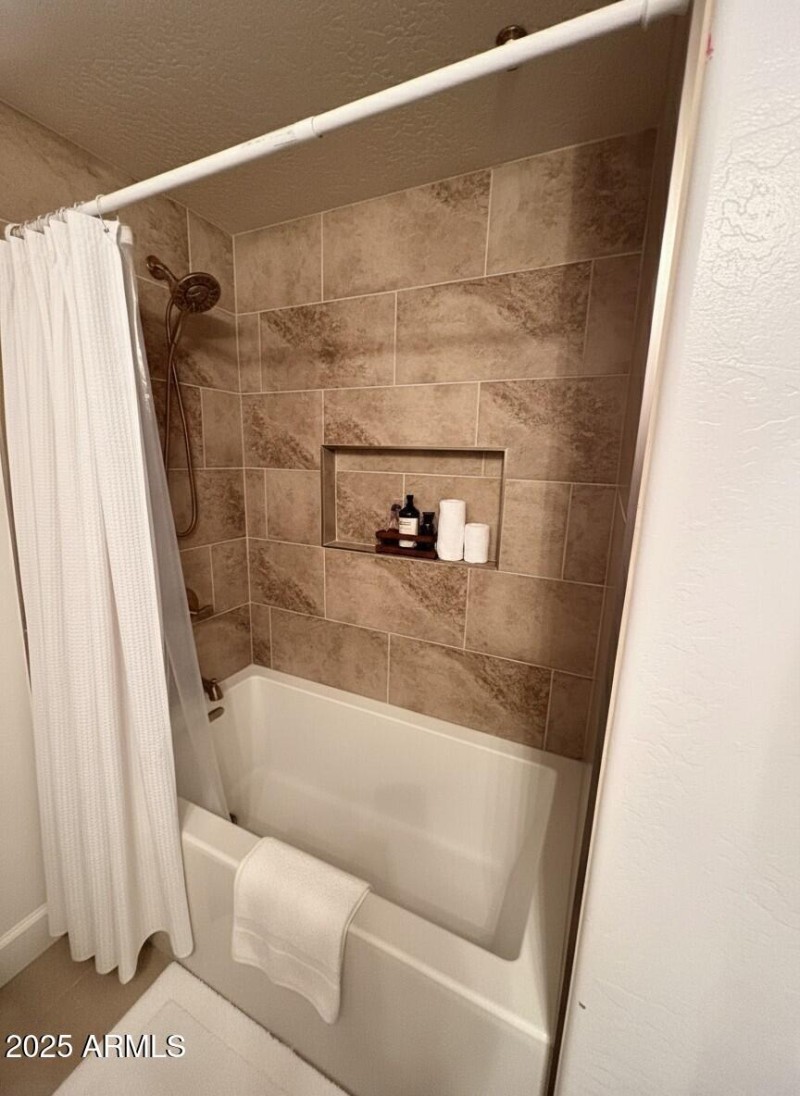 2nd Bathroom