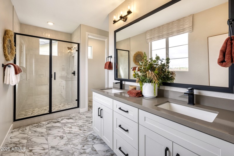 Waterston Central Models Orchard 183 Fin