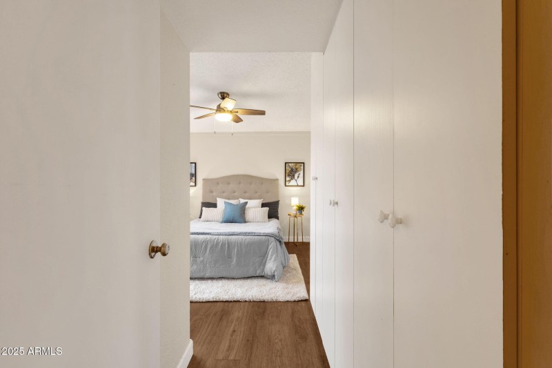 17-web-or-mls-16819-e-gunsight-dr-a3