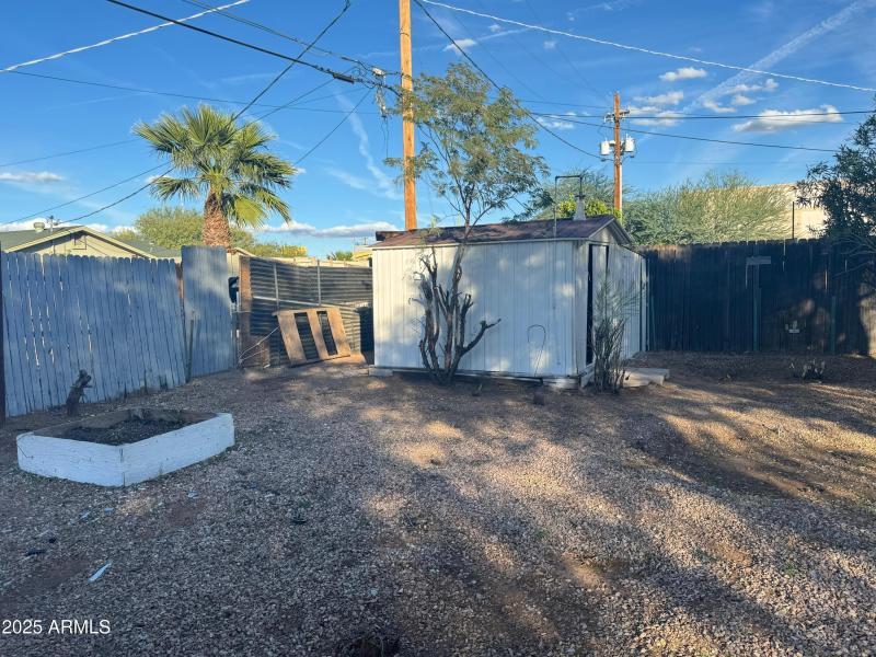 7bdf8204-1585-44ca-8e27-2f1cbecc8c50