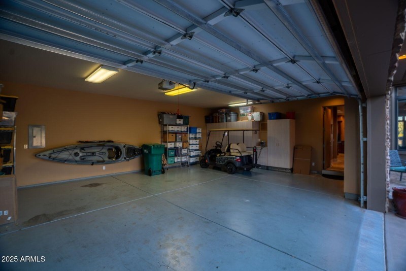 WR Garage