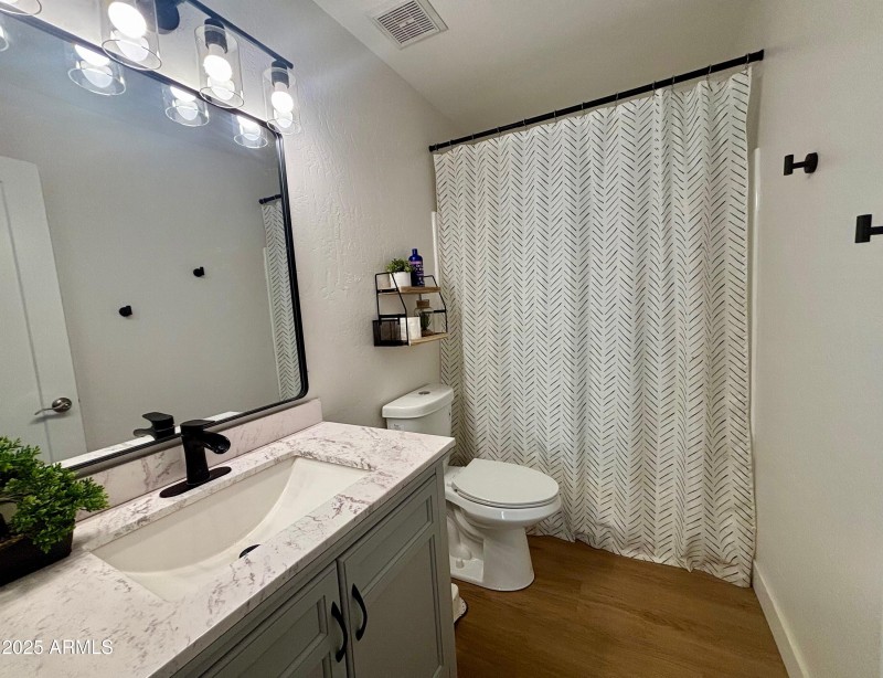 IMG_2025-11-20-164938395