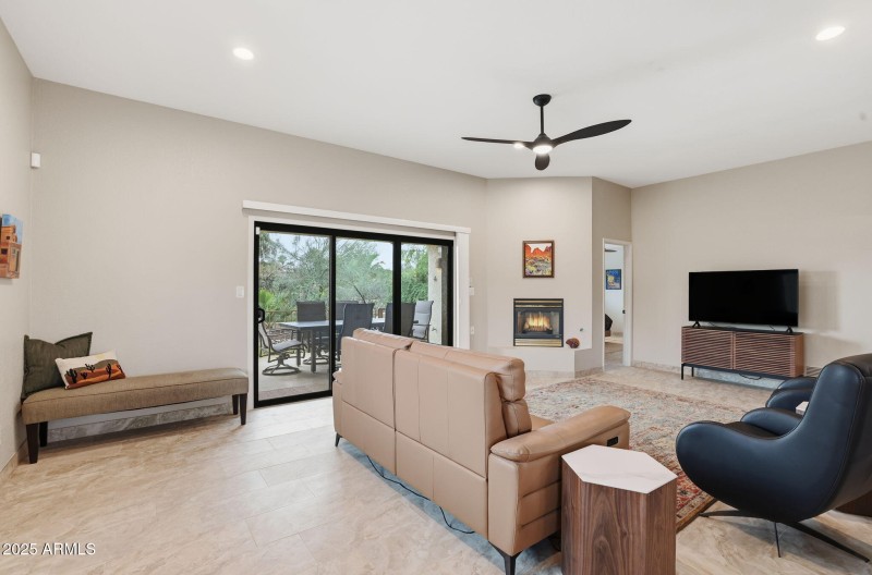 10-web-or-mls-18421 N Sierra Vereda Rio