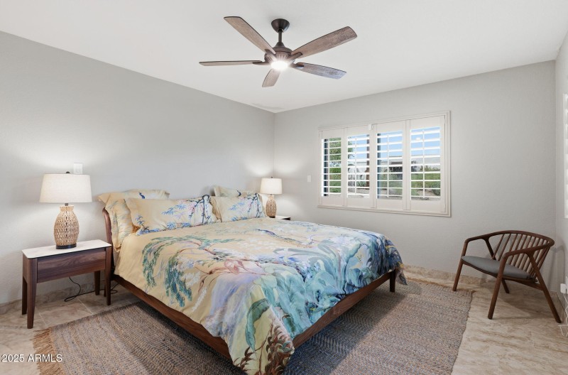 33-web-or-mls-18421 N Sierra Vereda Rio