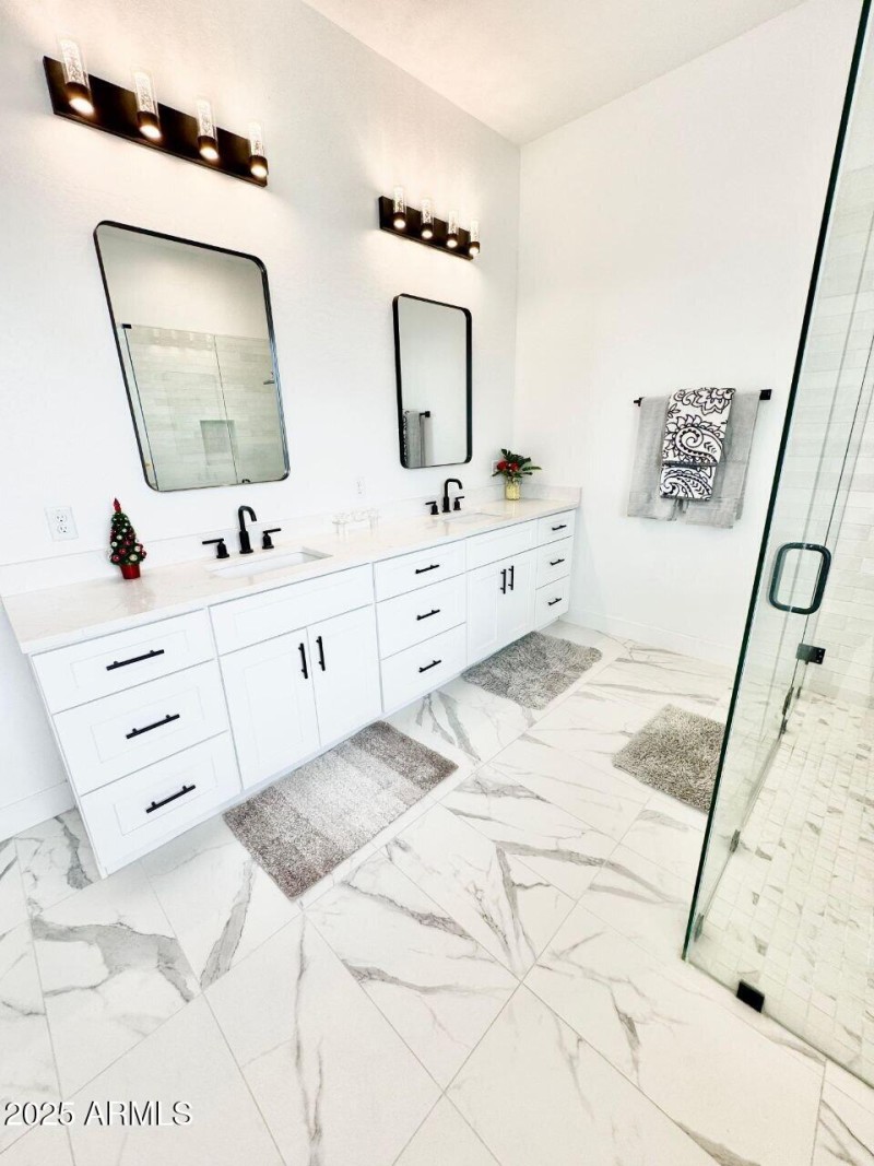 IMAGE 2025-11-20 19:20:44