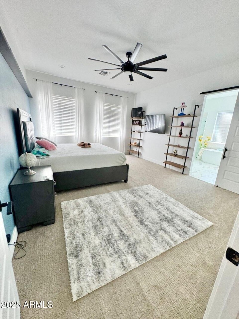 IMAGE 2025-11-20 19:20:56