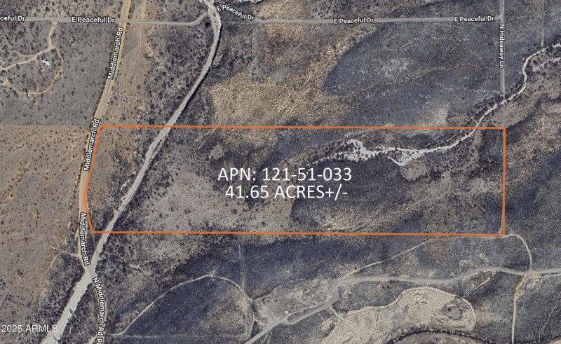 2892 N Middlemarch RD