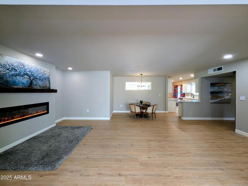 GREATROOM TO KITCHEN WITH FP