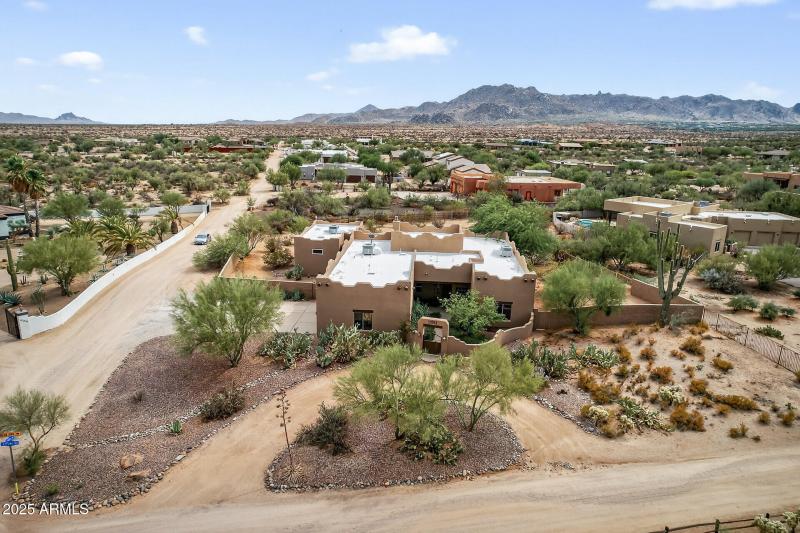 67_14041_E_Bajada_Dr67_mls