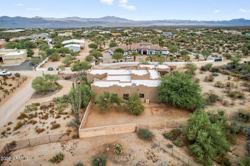 74_14041_E_Bajada_Dr74_mls