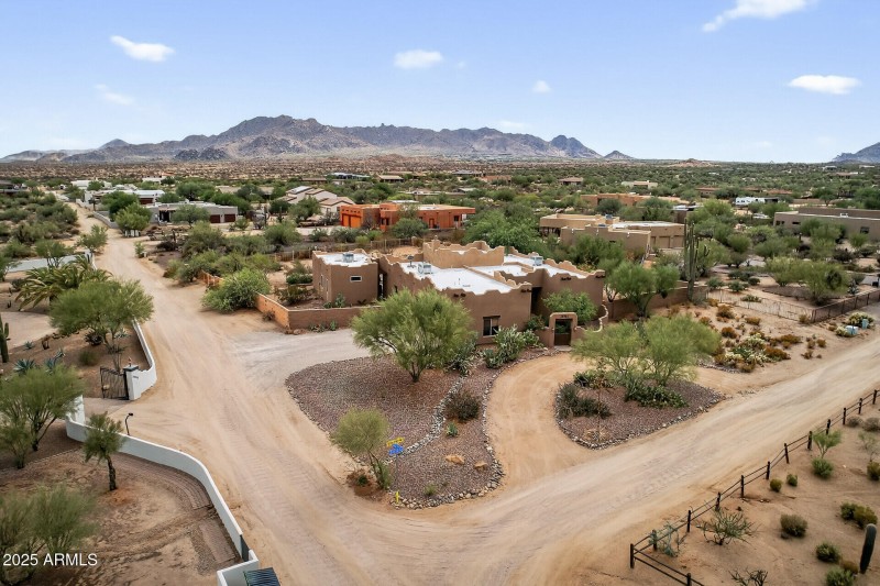 86_14041_E_Bajada_Dr86_mls