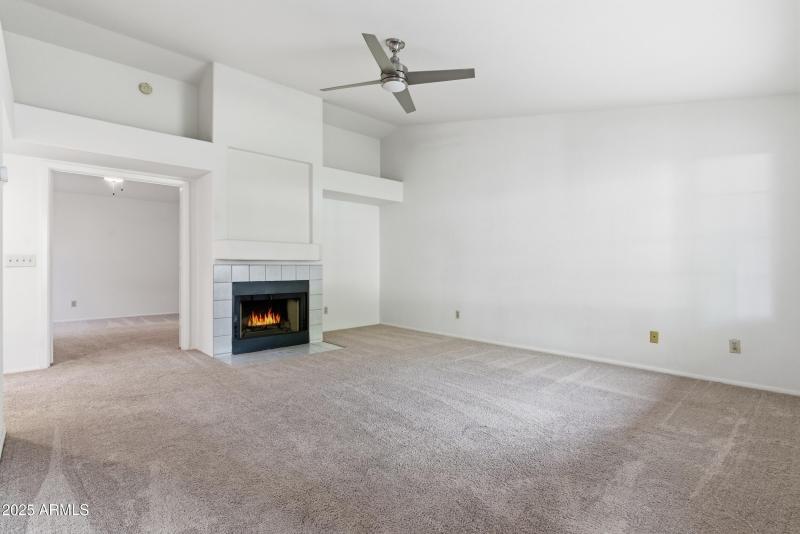 8140 N 107TH Avenue, 281