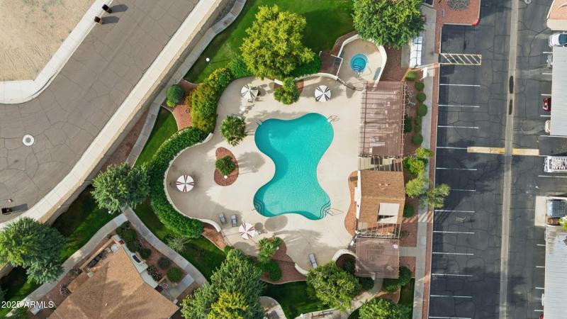 8140 N 107TH Avenue, 281