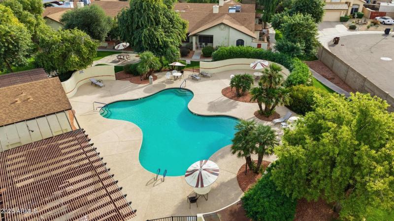 8140 N 107TH Avenue, 281