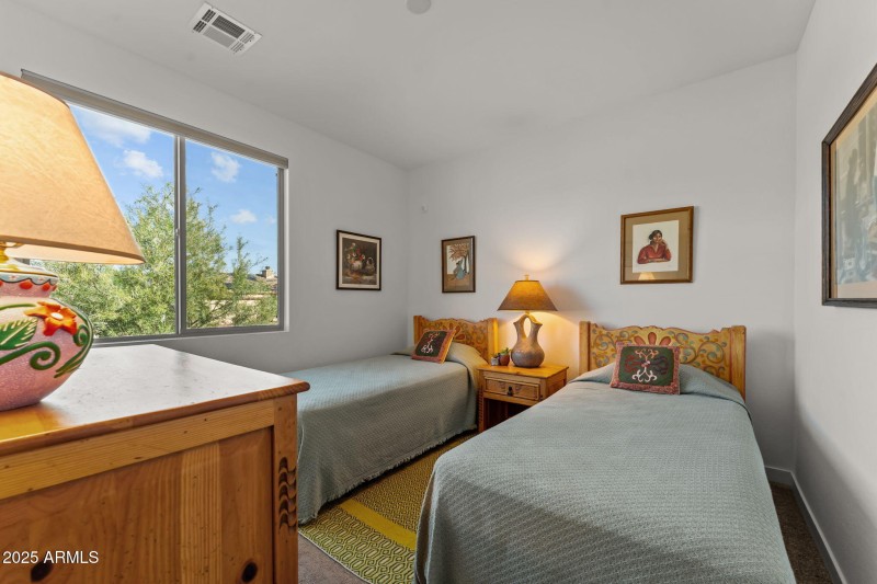 24-web-or-mls-DSC08713