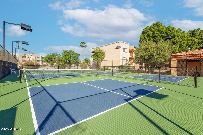 brand new pickle ball courts