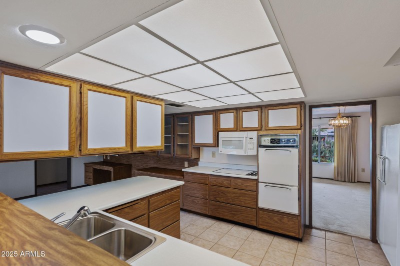 Kitchen to Formal Dining