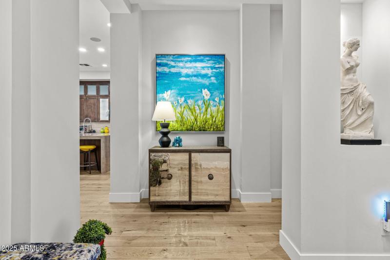 Front Entry toward Kitchen.