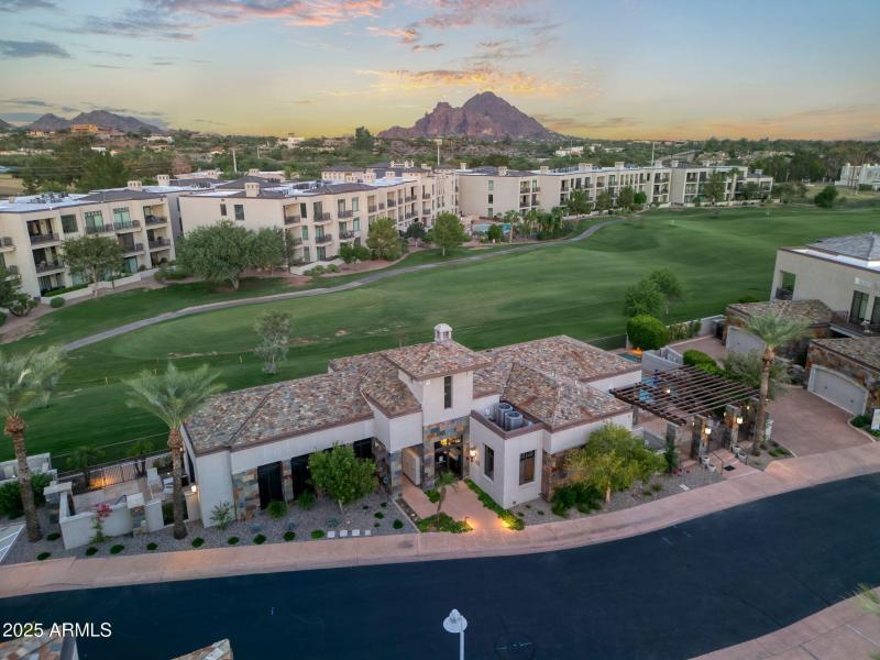 Clubhouse to Camelback Mountain.