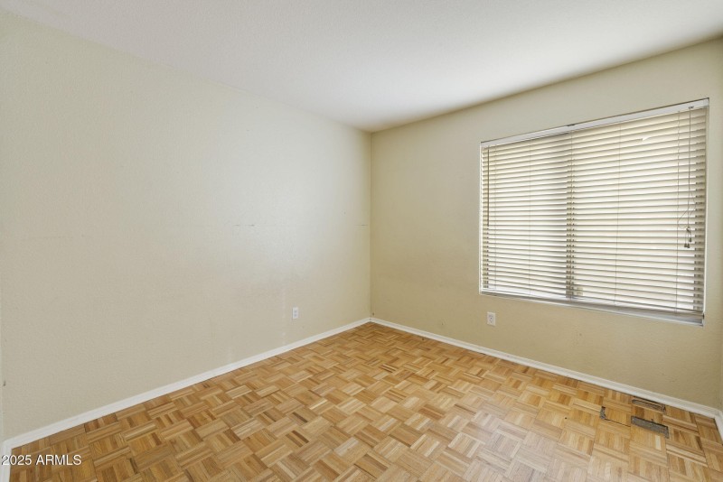 58-web-or-mls-_TM_1512