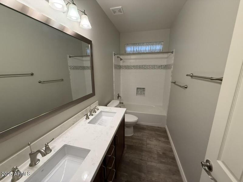 FAF3C537-42DB-4822-A1E8-4911B53F7CF1_1_1