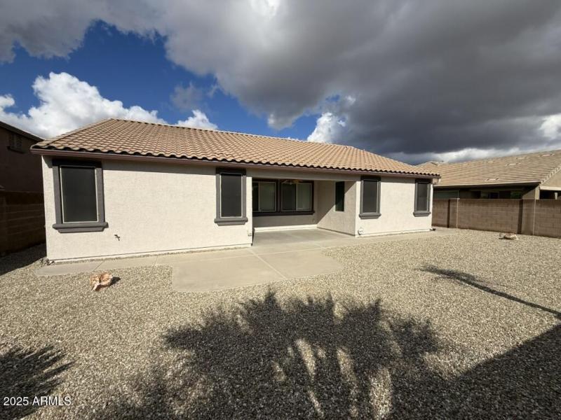 3BB9C4DE-0DC2-4E84-A339-50E486440DAC_1_1