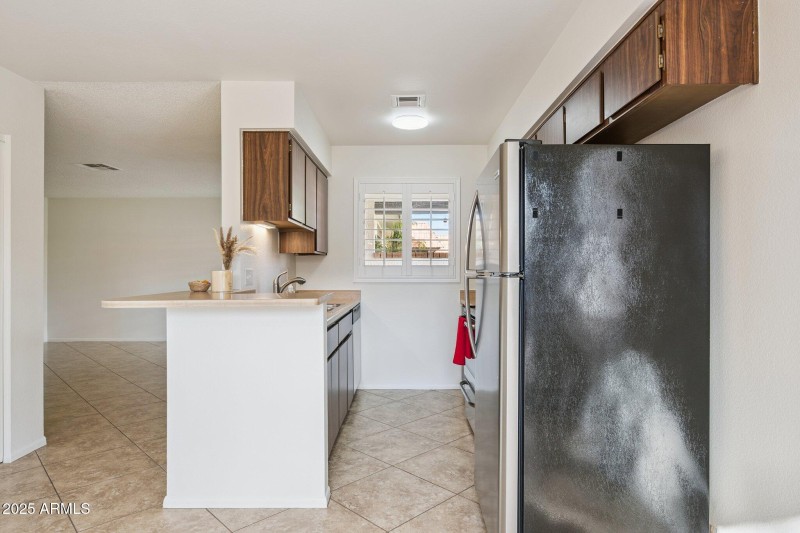 12-web-or-mls-195-n-cottonwood-st-21