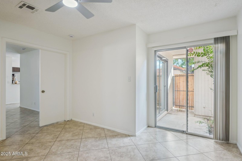 15-web-or-mls-195-n-cottonwood-st-21